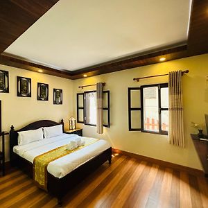 Luang Prabang Villa Ban Pakham Hotel